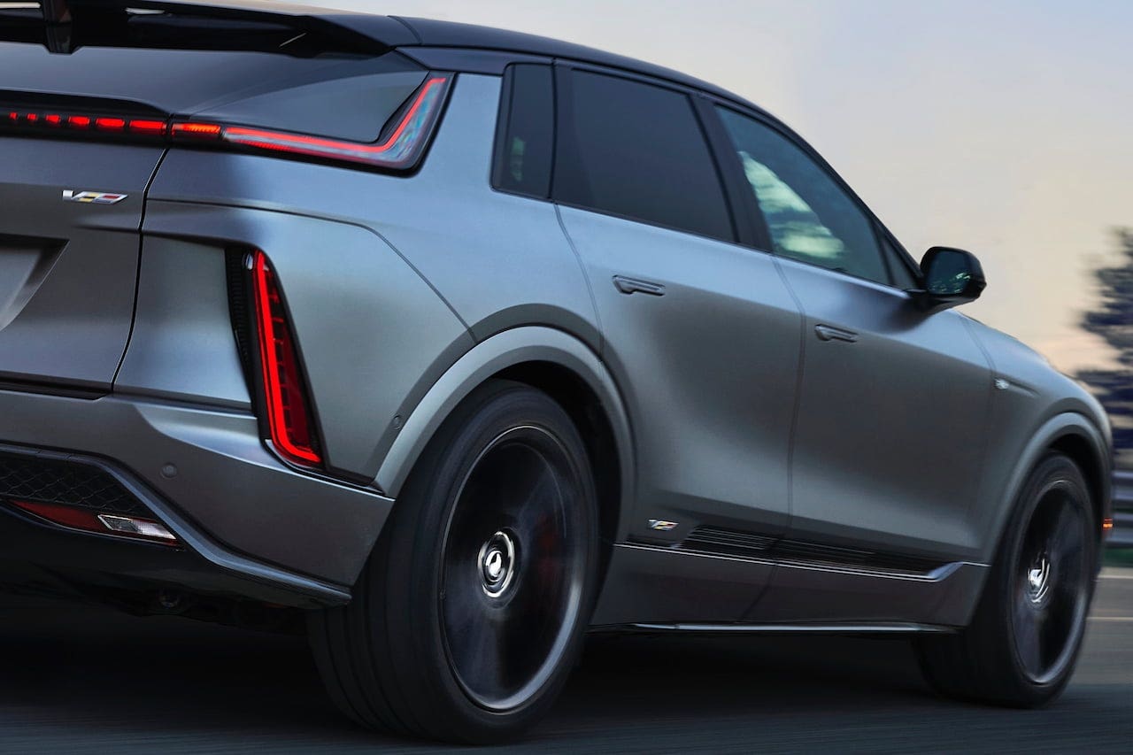 cadillac Lyriq-V