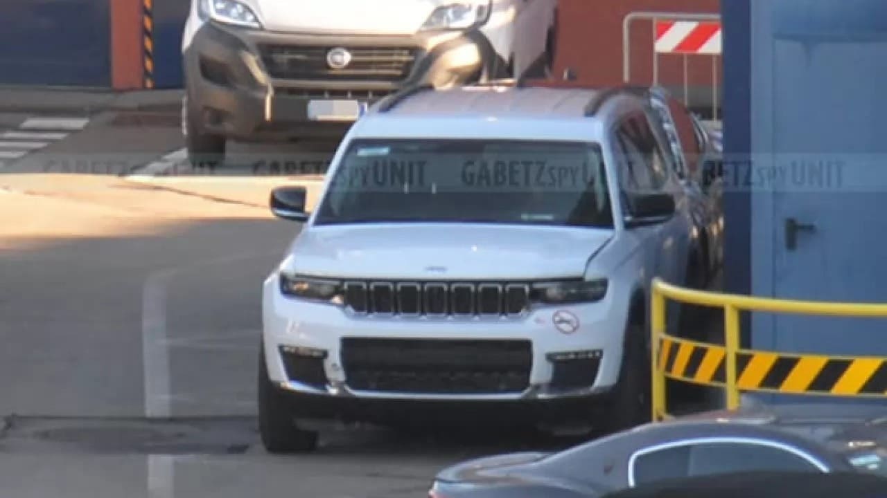 Alfa Romeo Stelvio muletto