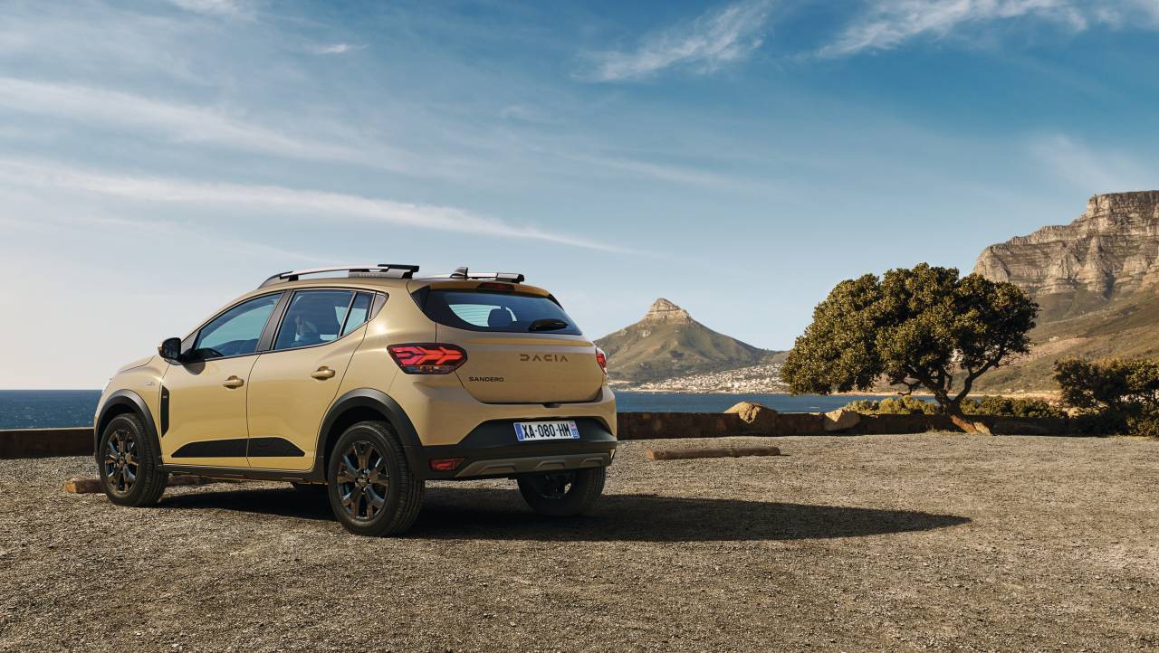 L’auto più venduta in Europa nel 2024 è la Dacia Sandero: per tre motivi