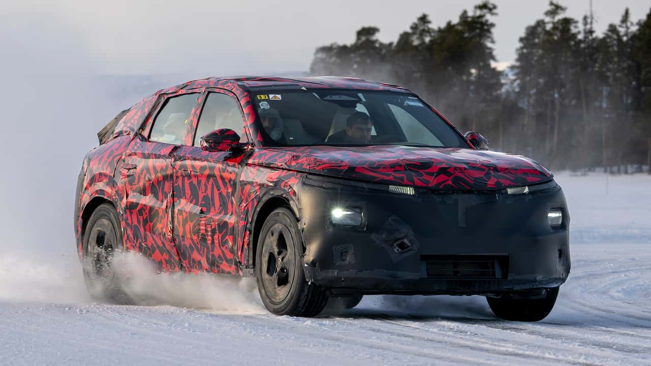alfa romeo stelvio 2025