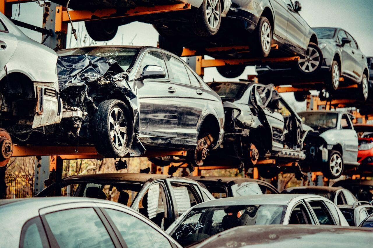 La Commissione Europea rifila una mega sanzione a 15 Case e Acea auto 1