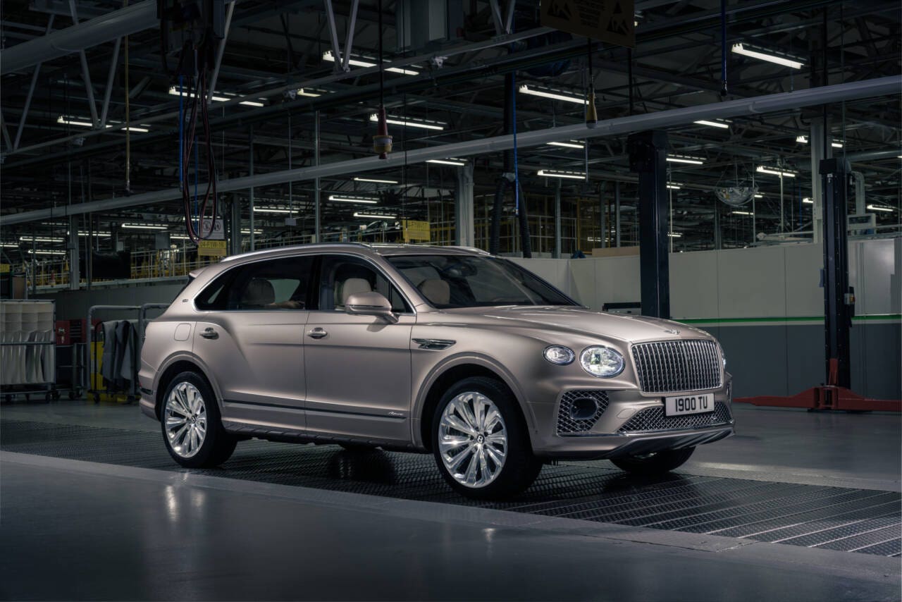 bentley Bentayga EWB Azure
