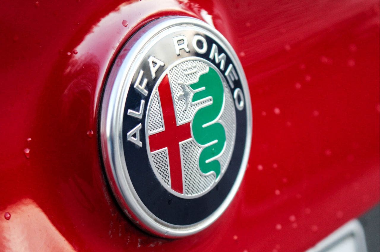 alfa romeo logo