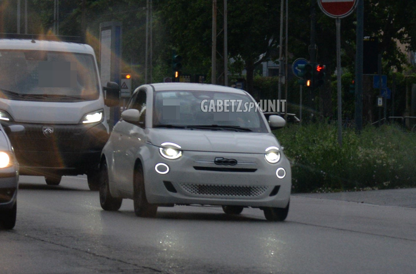 Fiat 500 ibrida foto spia