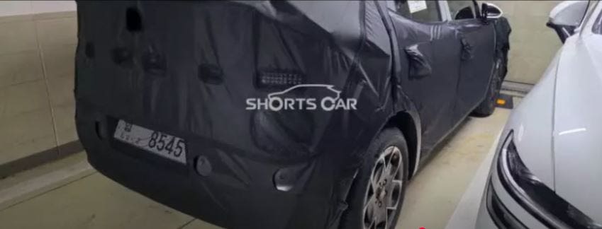hyundai ioniq 2 camuffato