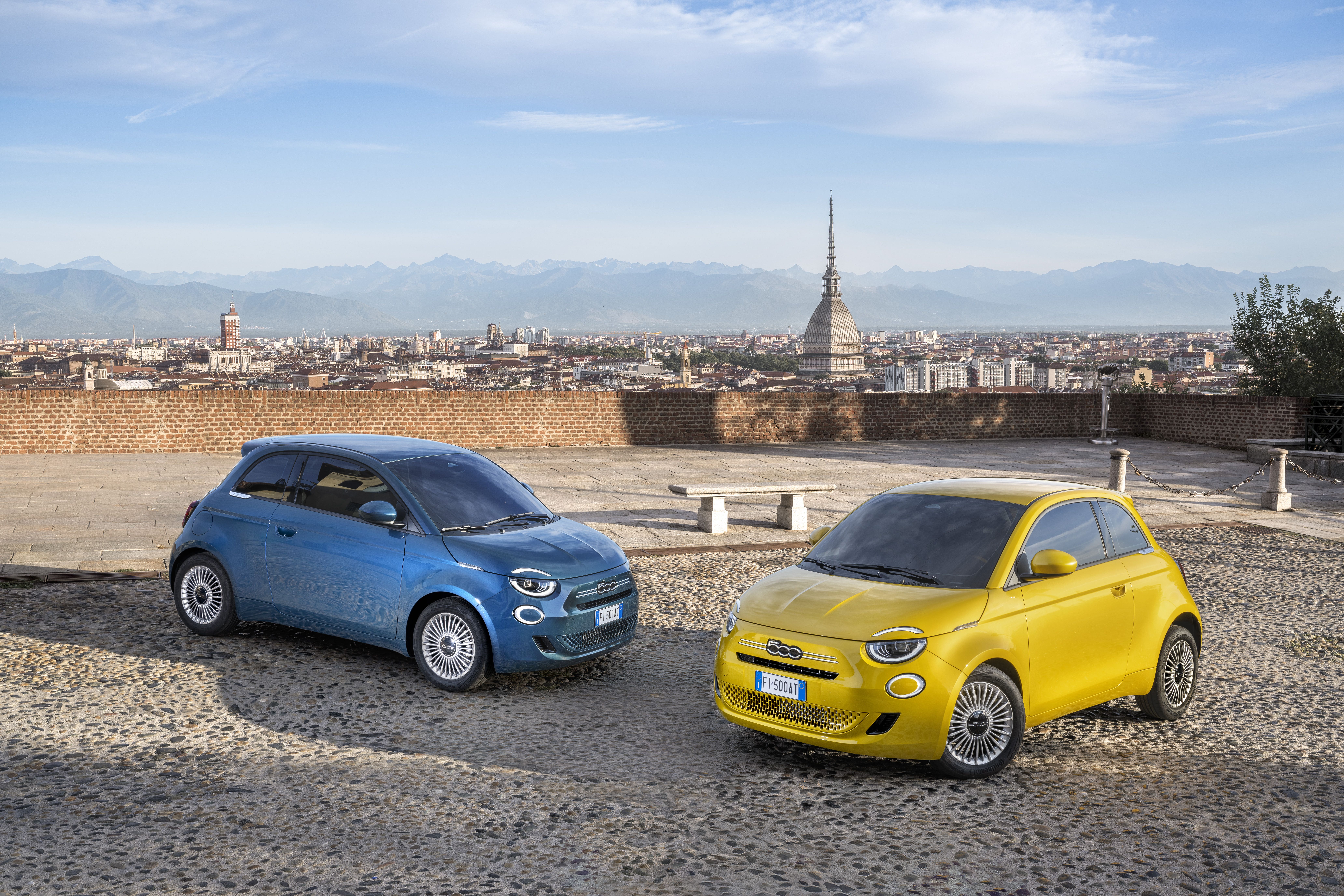 nuova Fiat 500 Hybrid Torino