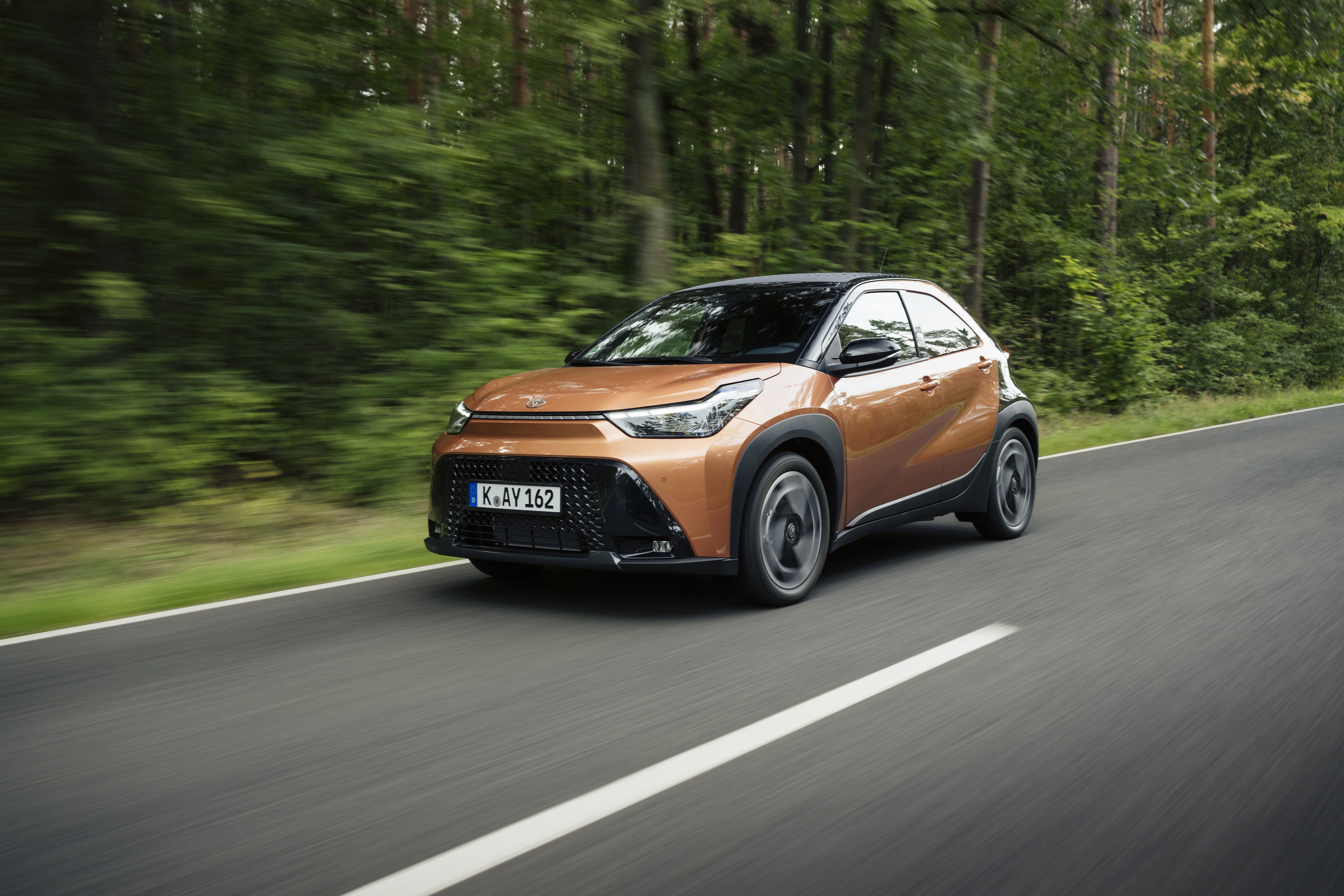 Toyota Aygo X full hybrid 2025