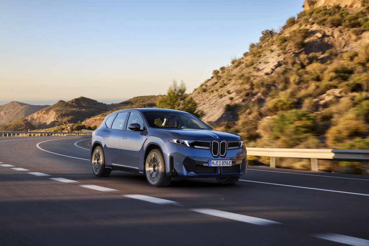 BMW iX3