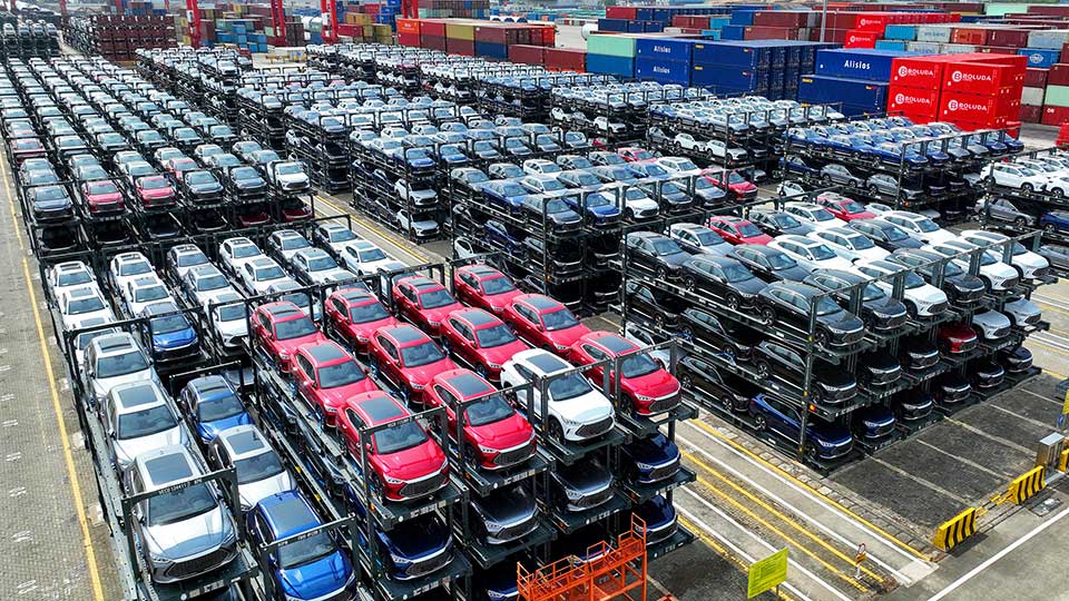 pechino, esportazioni auto elettriche