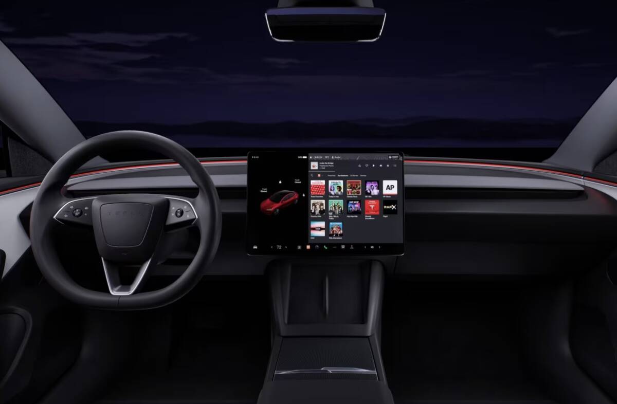tesla model 3 dentro