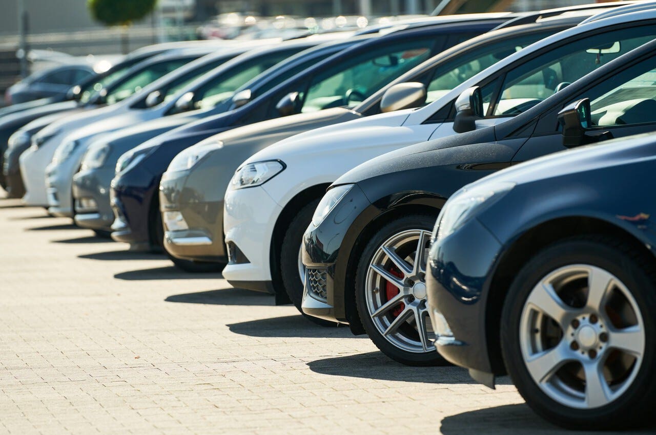 prezzi auto europa