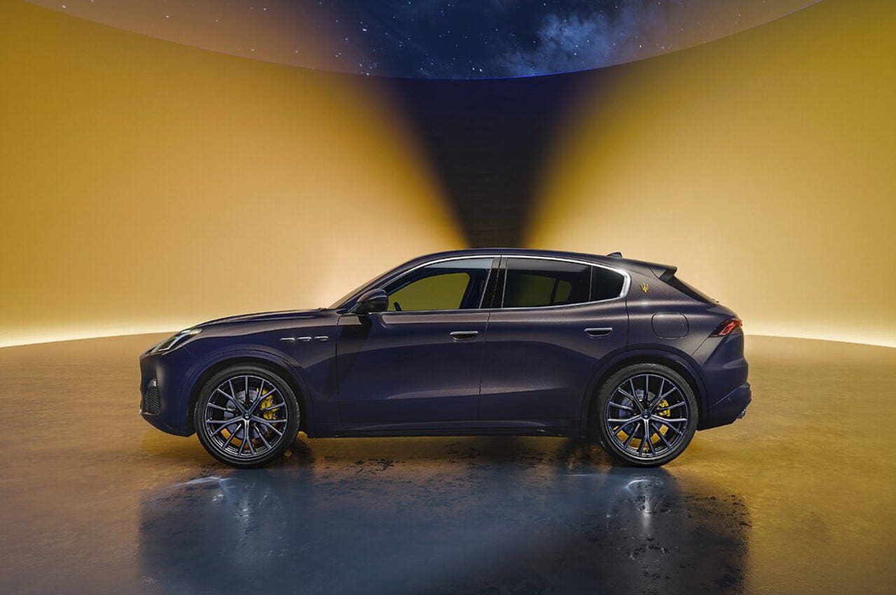 Maserati Grecale Lumina Blu