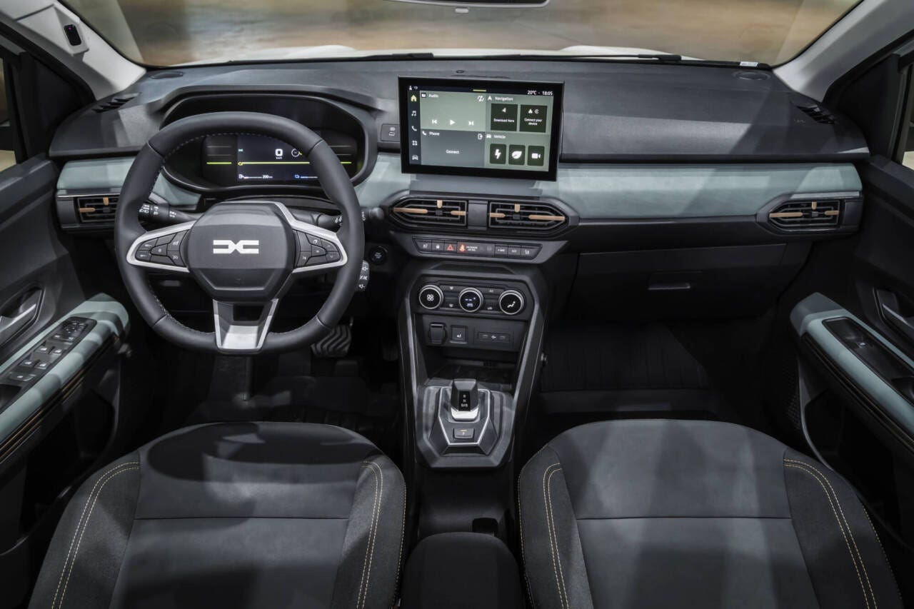 Nuova Dacia Jogger 2026 dentro