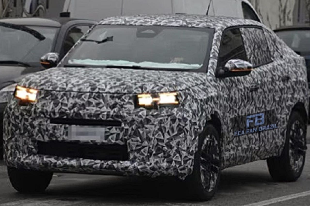 Fiat Fastback spy 2025
