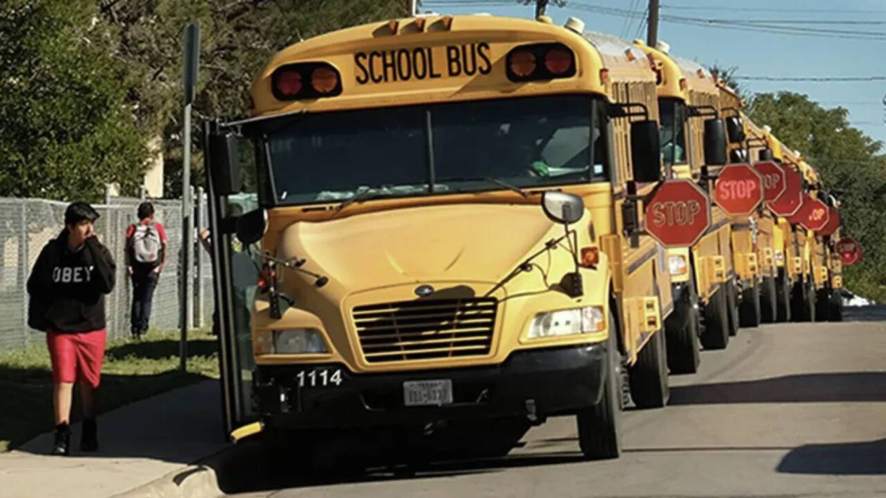 Guida autonoma flop, Waymo con gli scuolabus fa tilt