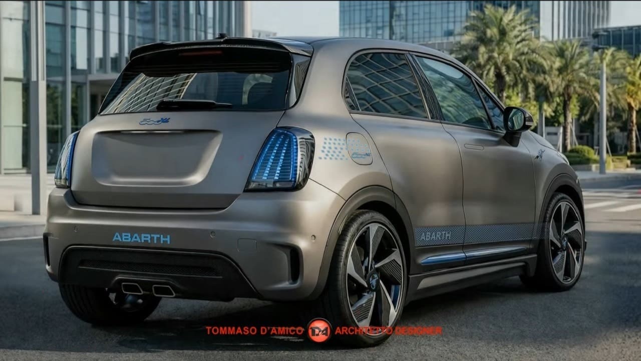 Fiat 500 XL Abarth render