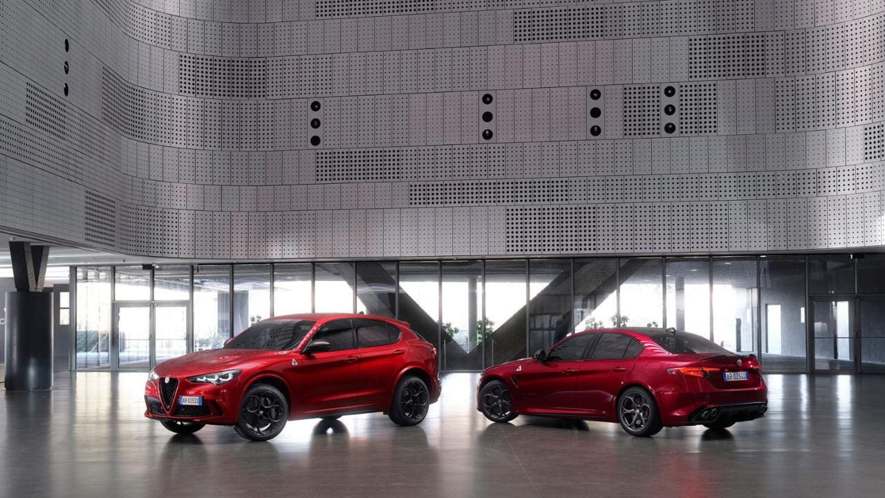alfa romeo Giulia Stelvio Quadrifoglio