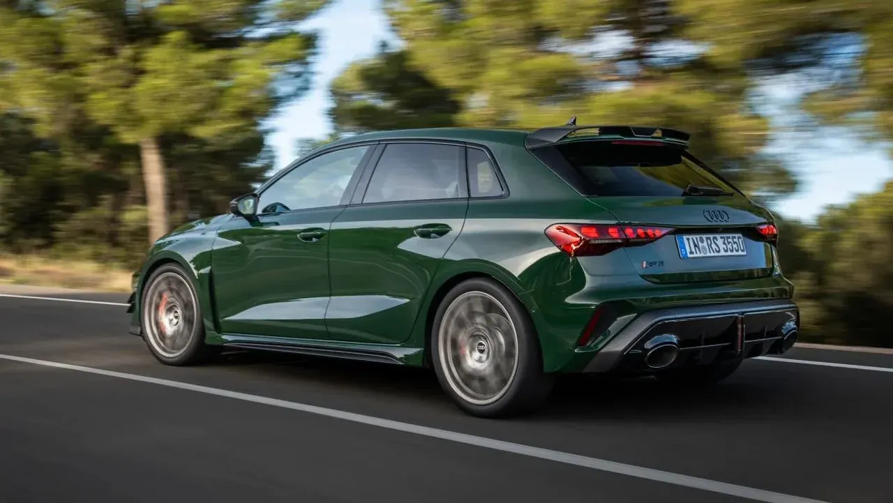 Audi RS 3 Competition Limited