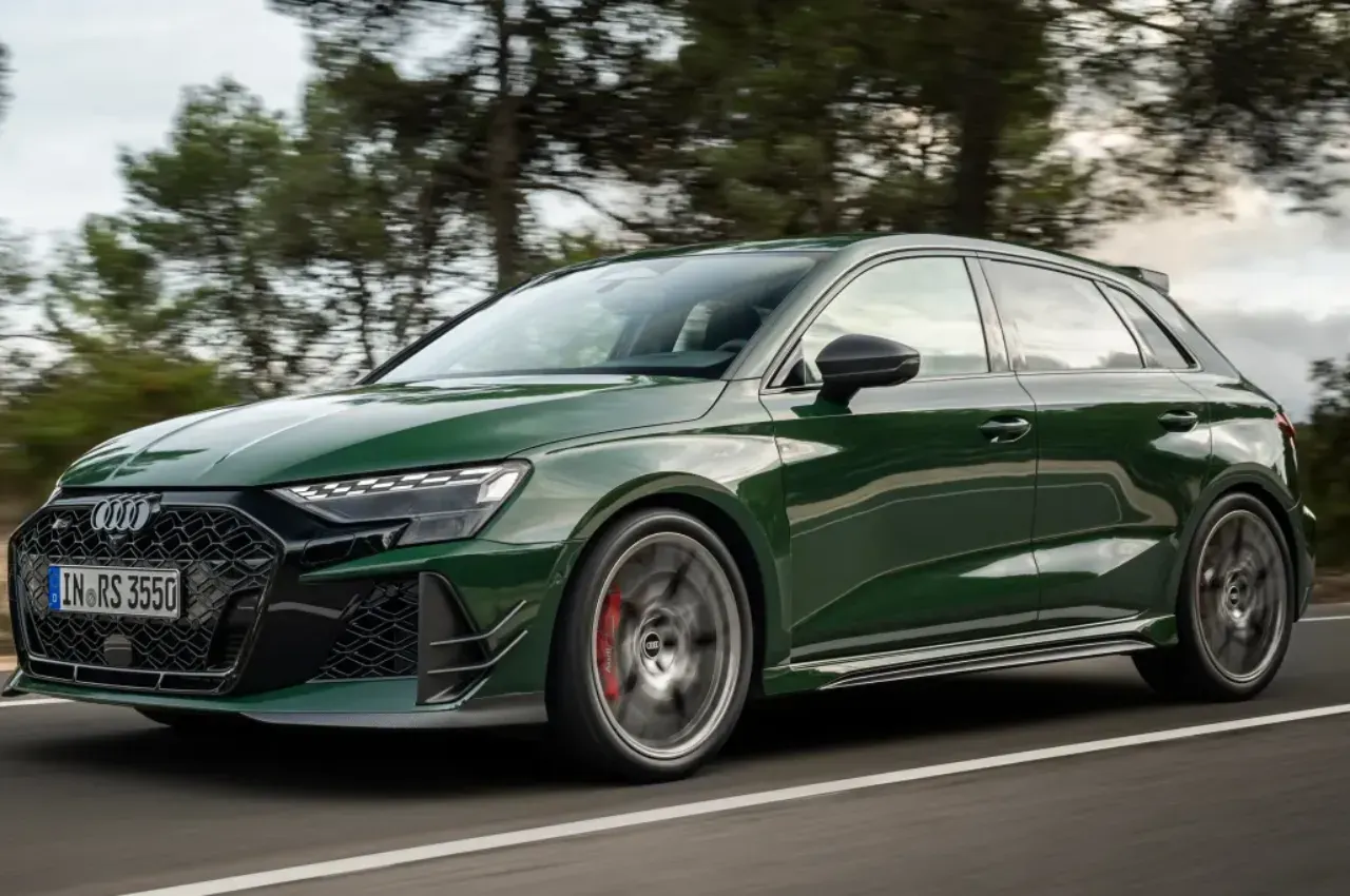 Audi RS 3 Competition Limited