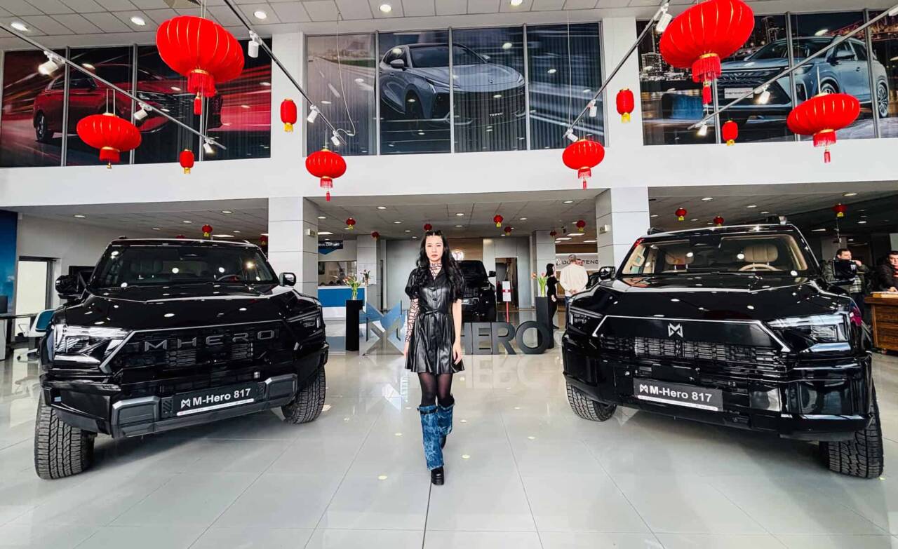 Dongfeng showroom