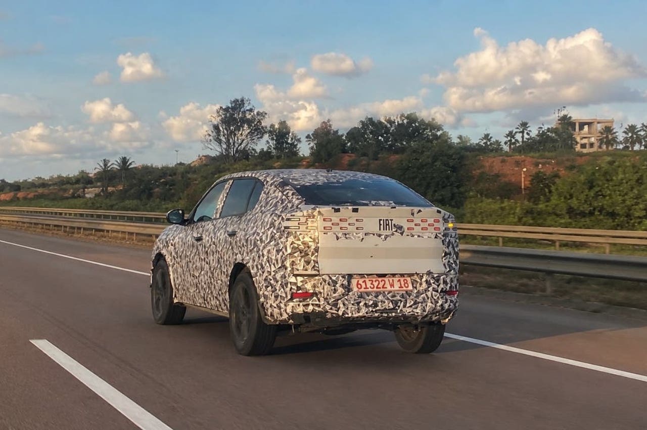 Nuova Fiat Fastback spy