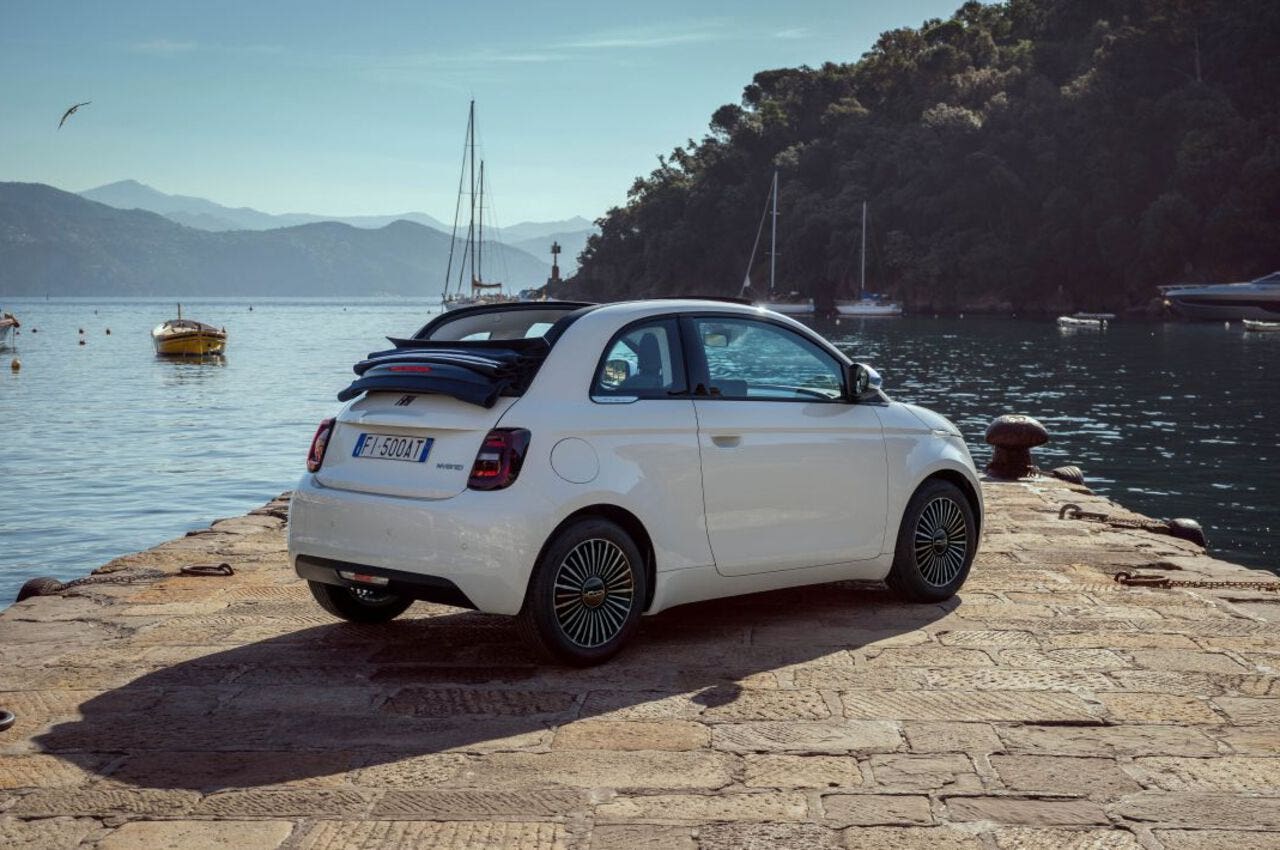 fiat 500 Hybrid Cabrio dolcevita