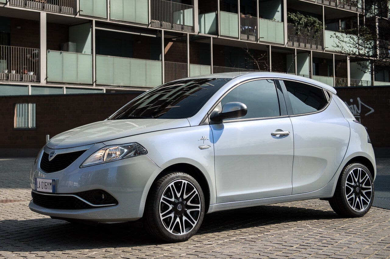 Lancia Ypsilon