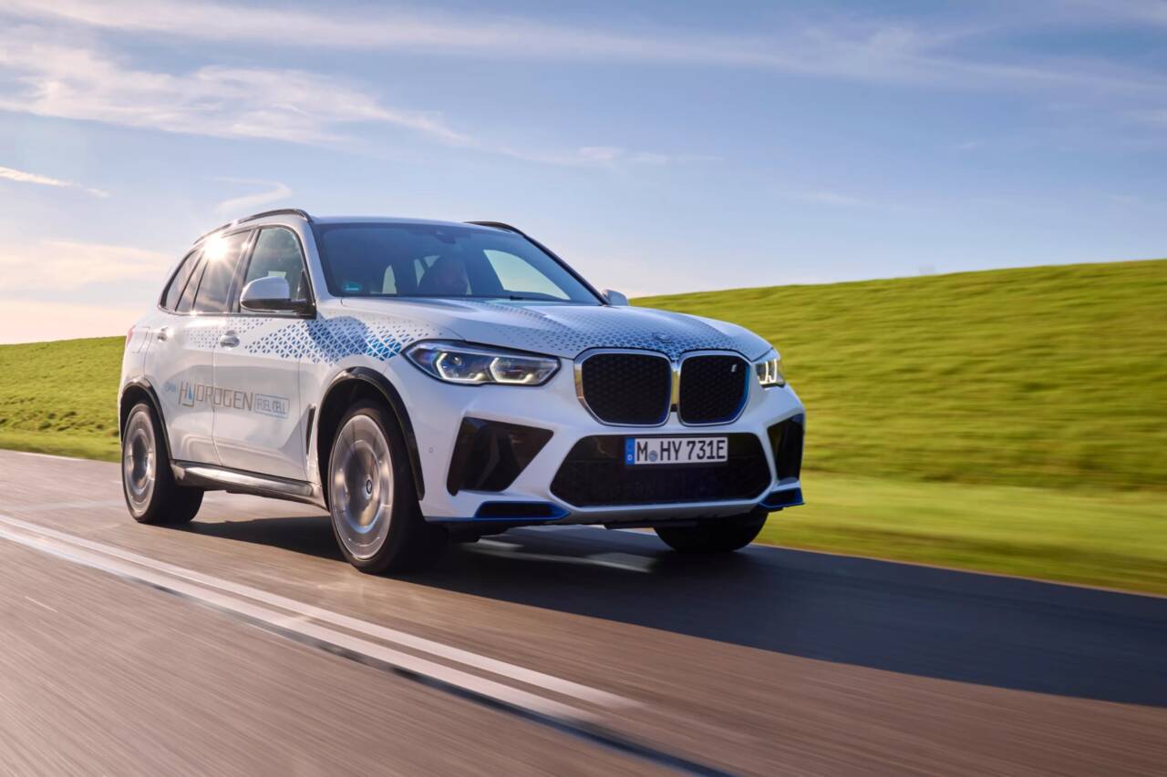 BMW ix5 idrogeno