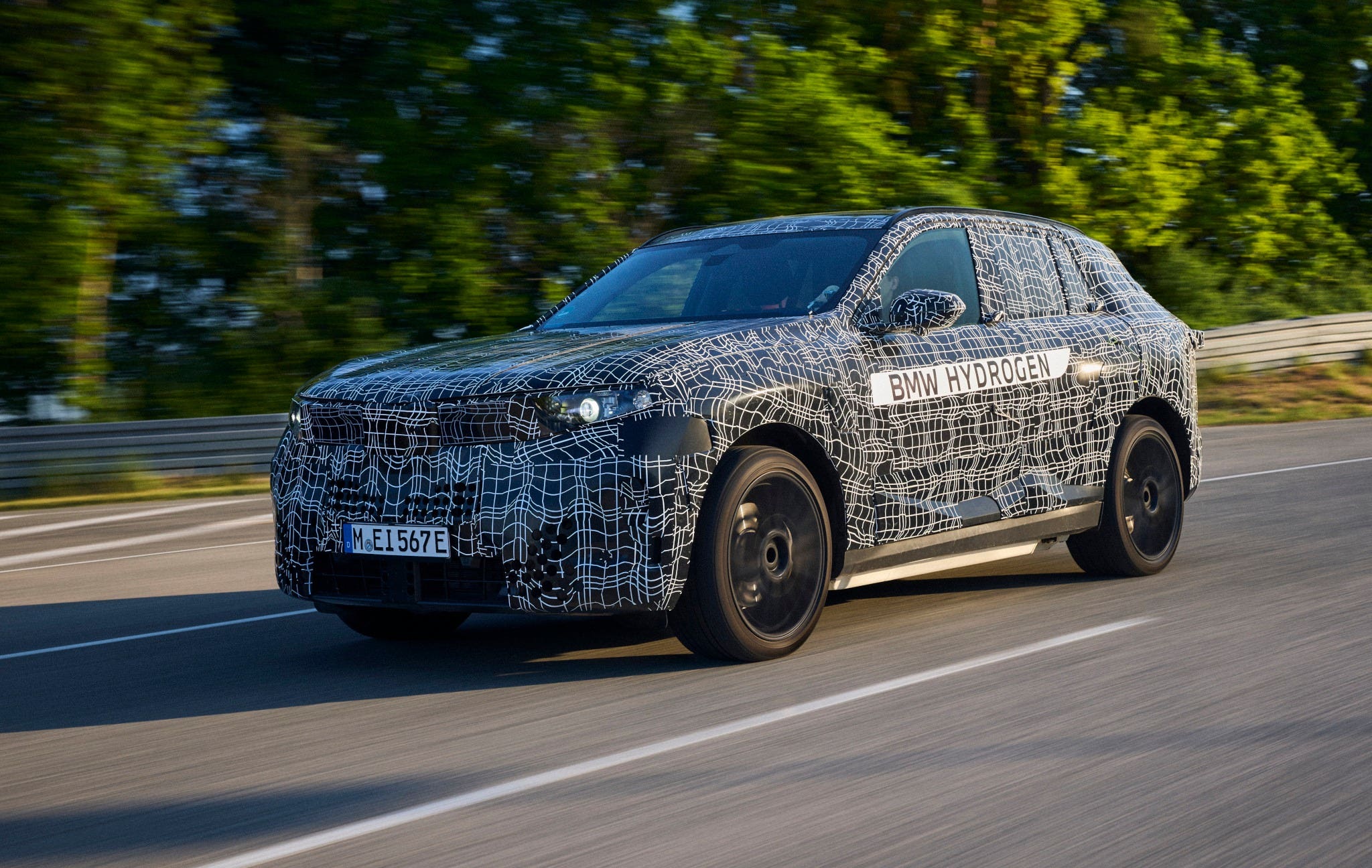 BMW ix5 idrogeno