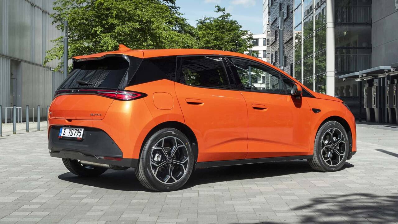 BYD Dolphin G DM-i