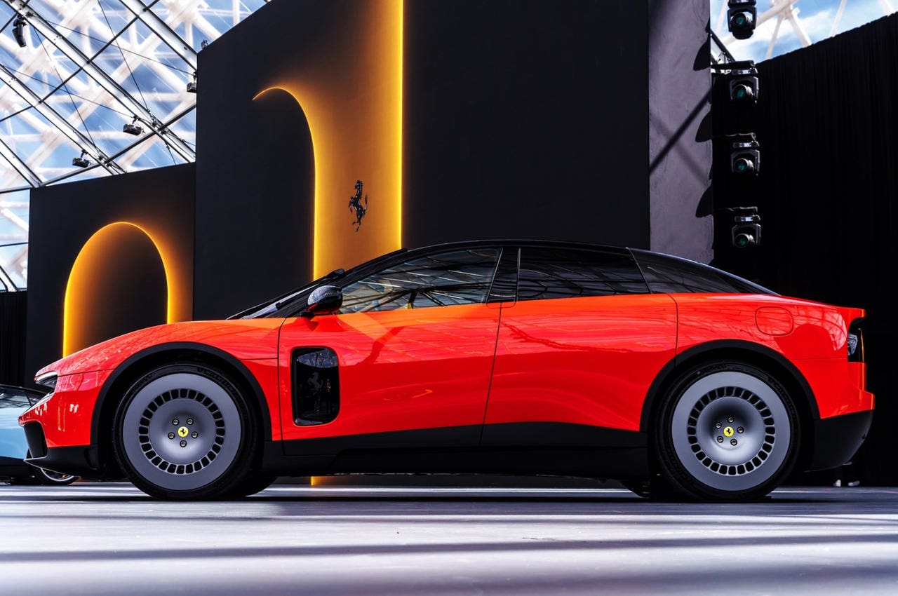 Ferrari Luce