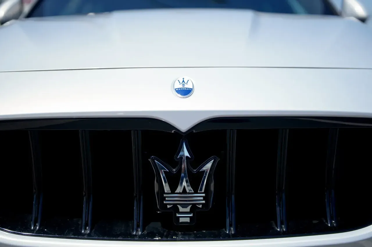 maserati badge