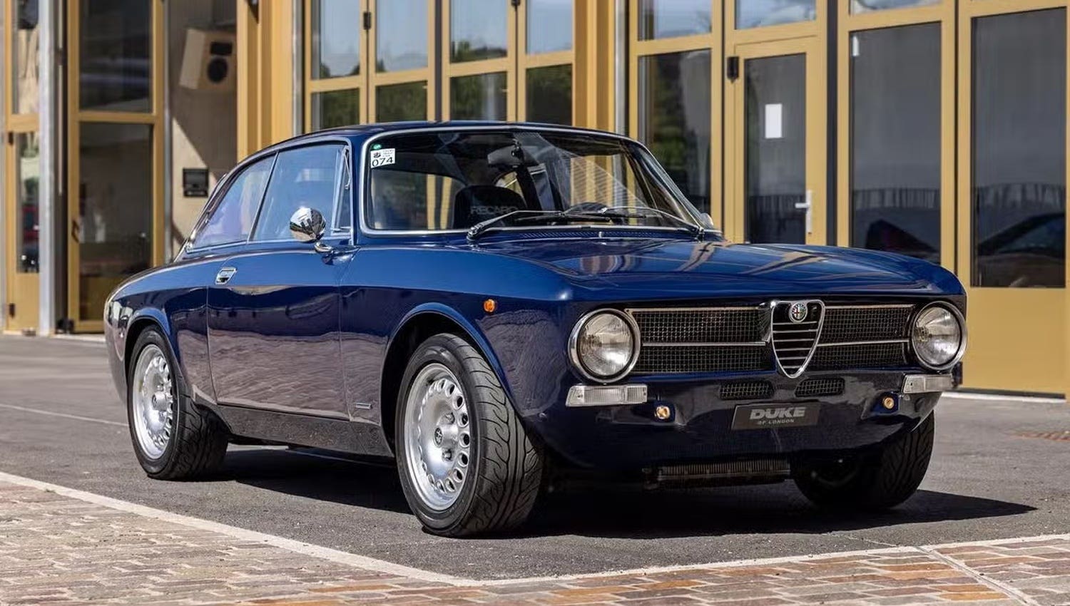 Alfa Romeo Giulia GT 1300 Junior