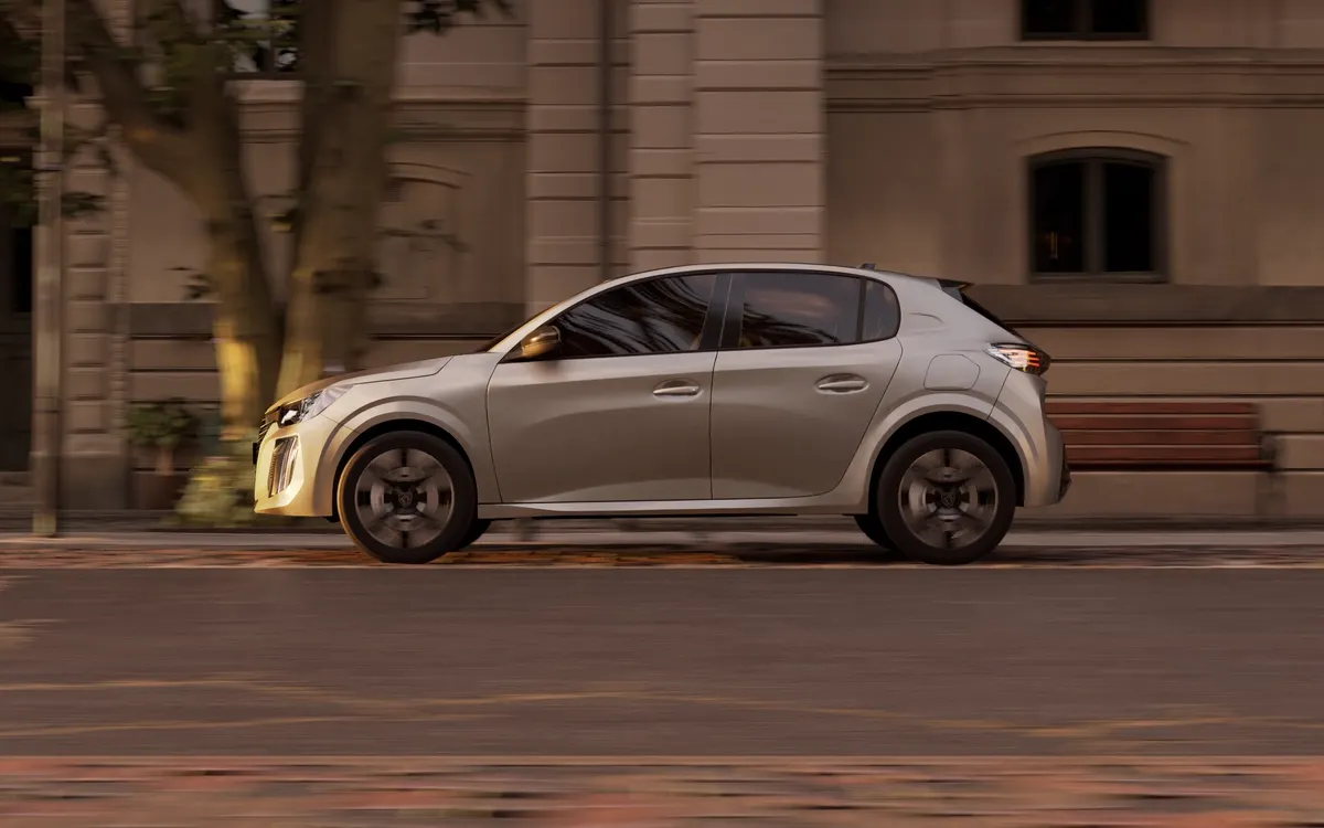 Peugeot 208 Turbo 100