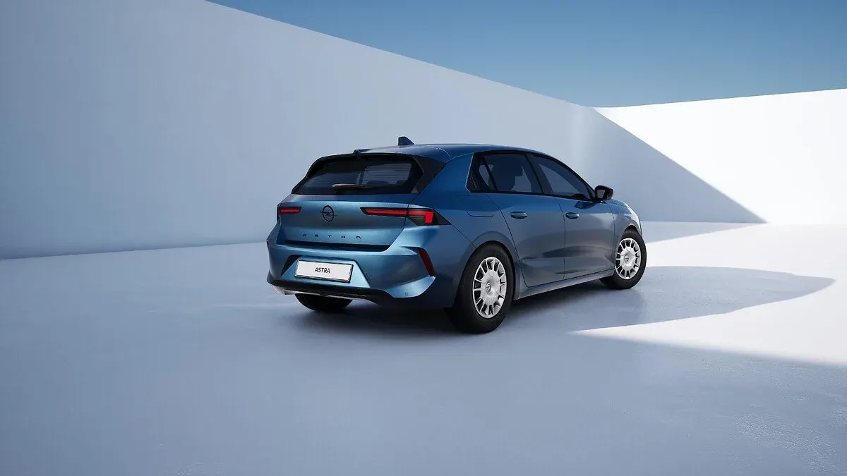 Opel Astra Start